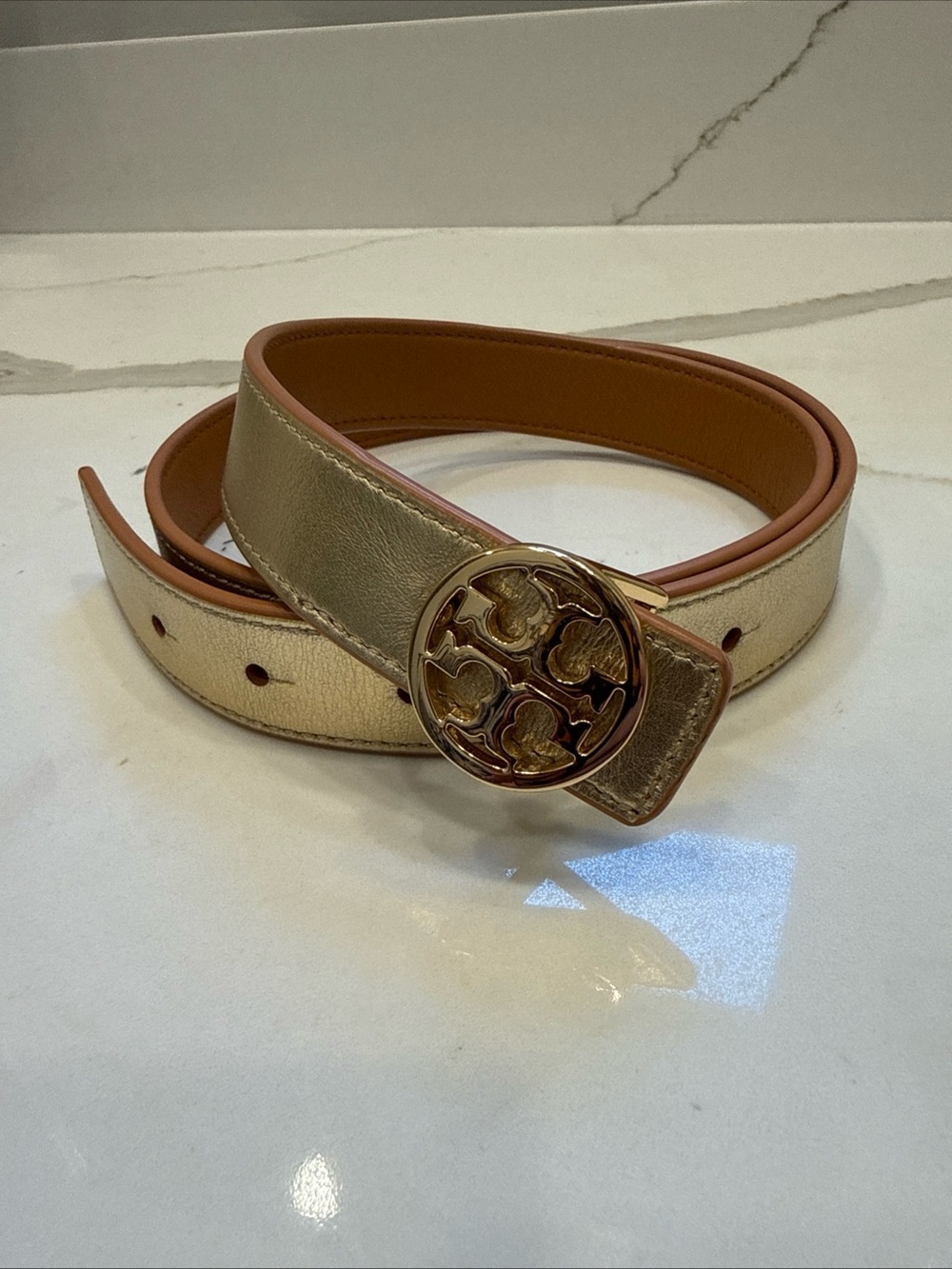 Tory Burch Gold Stacked Logo 1” Skinny Gold / Camel Reversible Belt Pristine